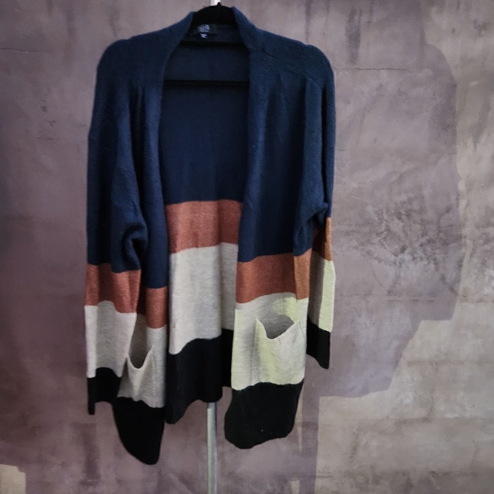 Modern canvas Color block striped cardigan